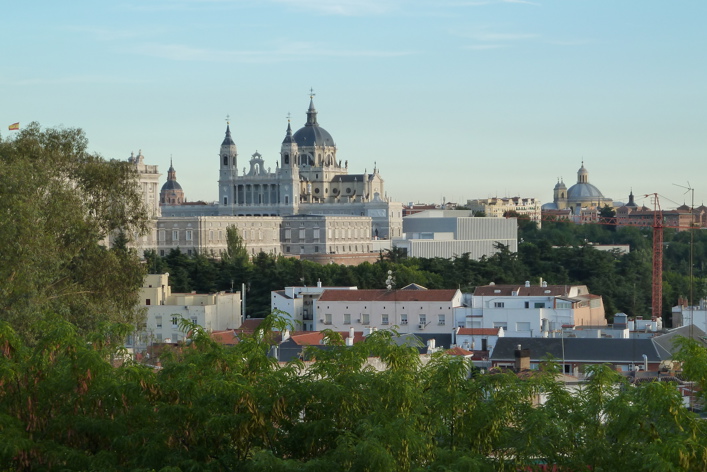 Madrid, Kongeslot Og Domkirke