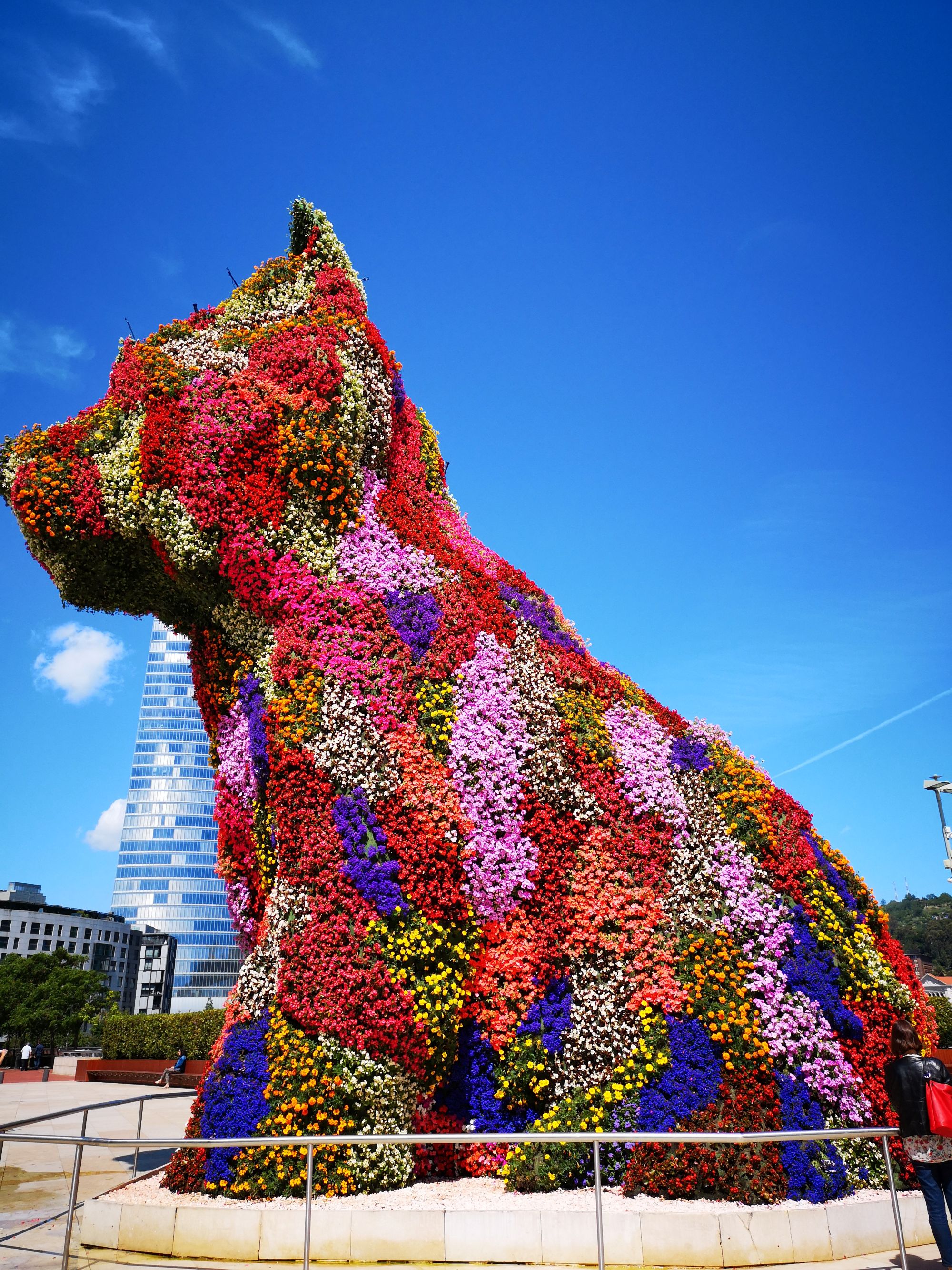 Spanien, Bilbao, Poppy V Jeff Koons