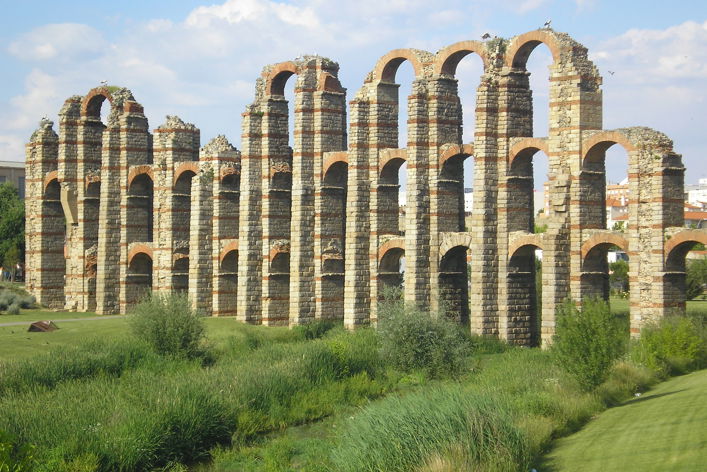 Spanien, Vestlige del, Merida, Los Milagros Akvadukt