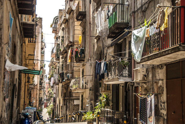 Napoli, Pompeji og syditaliensk charme, Napoli gadeliv